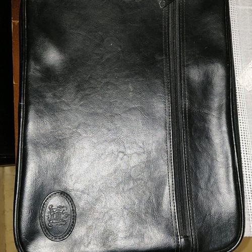 Leather folder bag handheld like new, two compartments, black