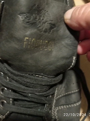 Authentic men's vintage Fiorucci boots like new