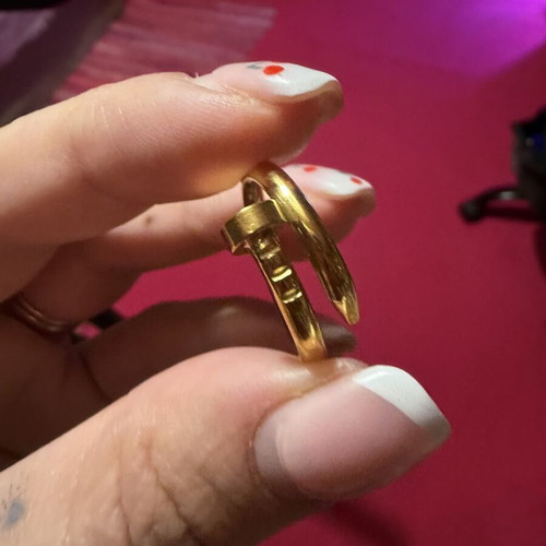 Women's Stainless Steel Ring new, elegant and durable