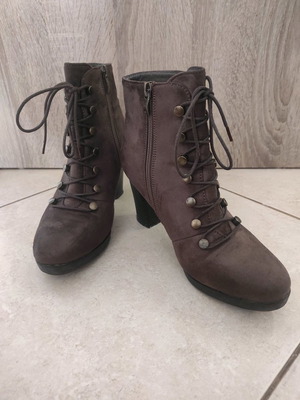 Weide suede ankle boots used, brown, size 37
