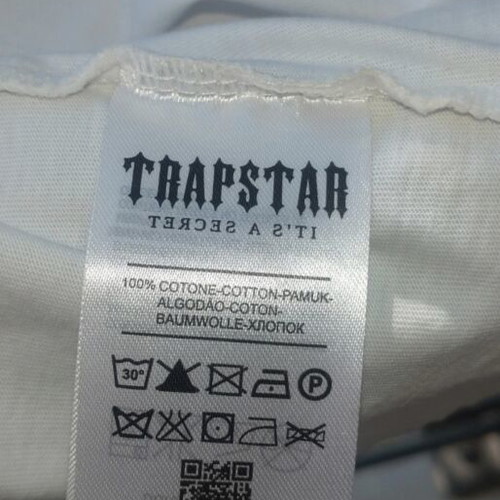 Trapstar unisex t-shirt like new, size S, white