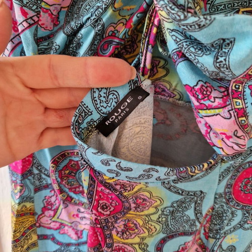 Rouge Paris dress Small, colorful paisley summer style