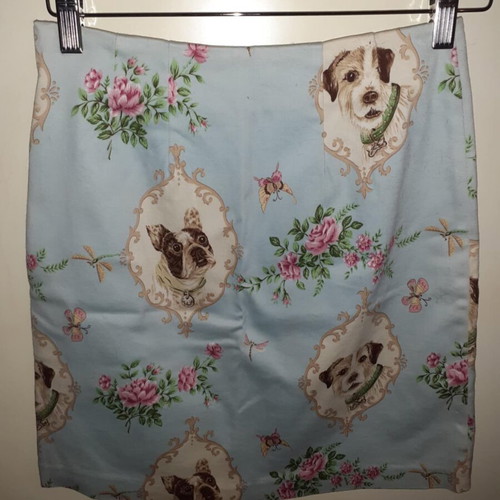 Yuka Resort skirt like new with dog pattern, beige and blue