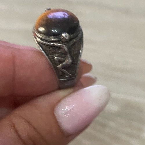 Silver 925 ring with tiger's eye size 45