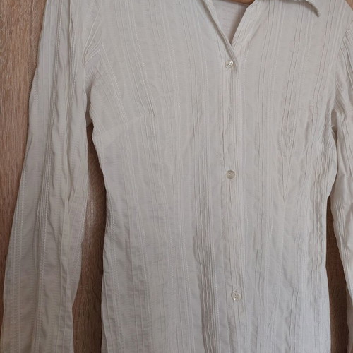 Women's white shirt size M like new
