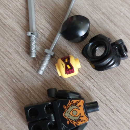 LEGO Ninjago Cole from Dragons Rising Season 1 like new
