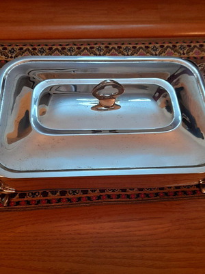 Silver-plated Pyrex base used with lid