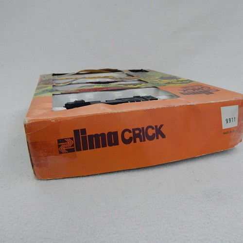 Lima Crick train set used, mechanical with 3 wagons and 10 tracks