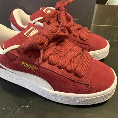 Puma original sports shoes with Ortholite insole, size 35.5, red