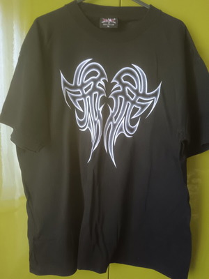 Black T-shirt cotton silk screen print size L like new