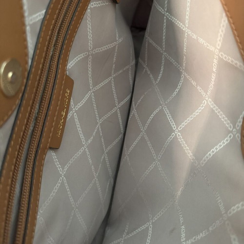 Michael Kors MK Signature Large Tote bag, vanilla and acorn