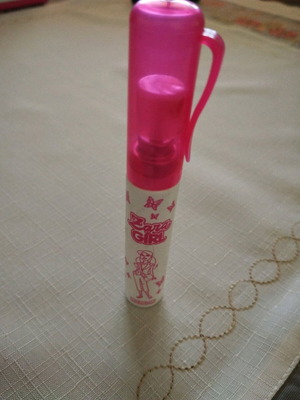 Collectible spray perfume like new, mini for kids