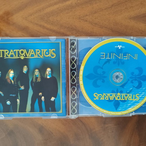 Stratovarius Infinite CD like new, metal with limited edition bonus