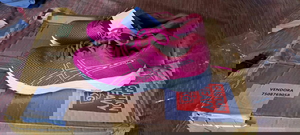 asics nr 42.5..Αυθεντικά..
