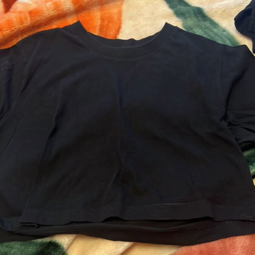Crop top new, size M 38 10, cool and comfortable