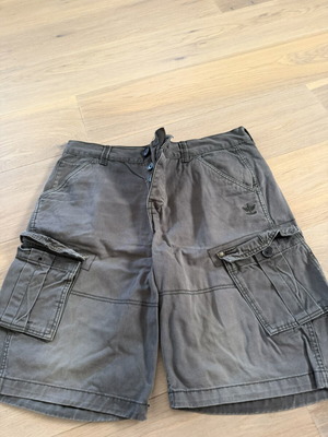 Firetrap Men Cargo Shorts used, size L, khaki