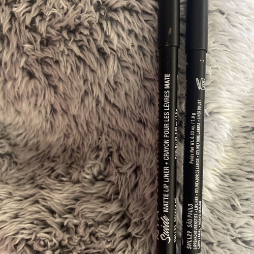 Nyx lip liners like new, pack São Paulo and Brunch Me