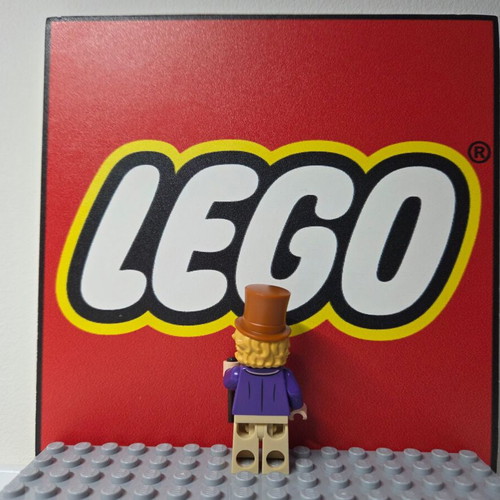 Lego Willy Wonka Minifigure 2025, new