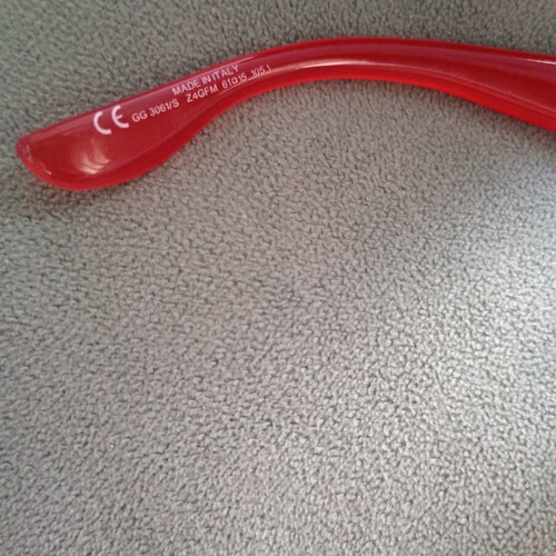 Gucci women's sunglasses GG 3061/S used, red coral butterfly frame
