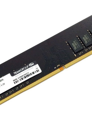 4GB RAM DDR4 2400 like new