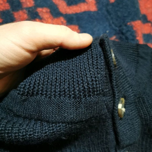 Pure wool knitted sweater used, size XL