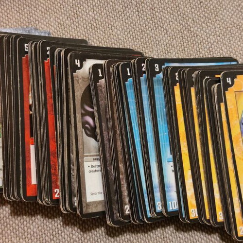 Duel Masters cards like new, 10 authentic and 100+ collectible