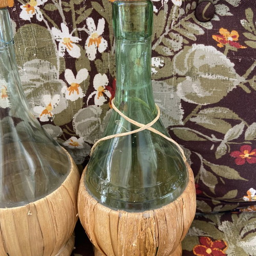 Vintage νταμιτζάνα Vino d’Italia used with gift decor
