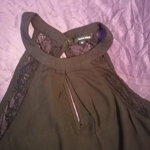 T-shirt black XS like new