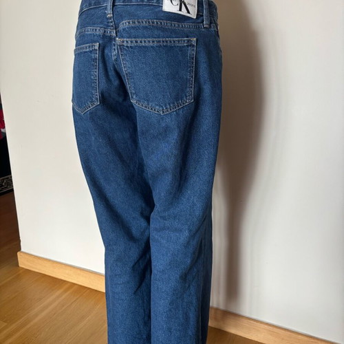 Calvin Klein Low Rise Baggy Jeans size M like new, blue