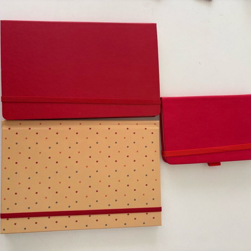 Notebooks with elastic like new, set of 3 pieces