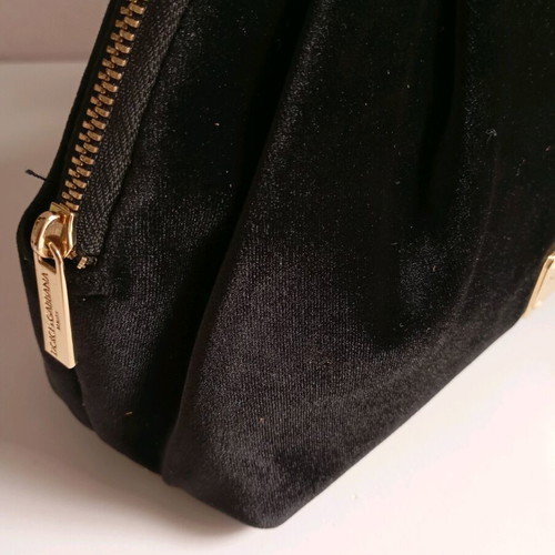 D&G women's velvet toiletry bag new black