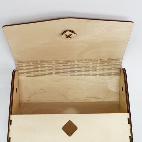 Wooden crossbody bag new with strap and customizable engraving