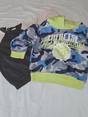 Baby sweatshirts winter used, 1-2 years old