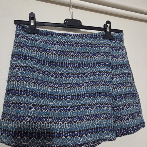 Stradivarius blue shorts skirt, XS