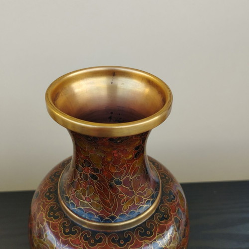 Cloisonne vintage decorative vase like new with metal