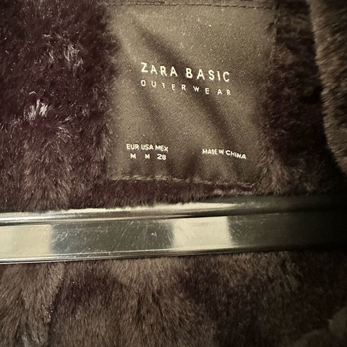 Zara down jacket like new, black with fur lining