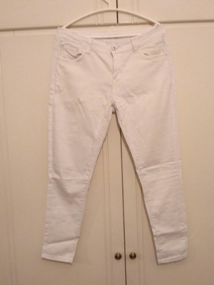 Elastic pants used, white with pockets, size L
