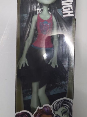 Mattel Monster High Frankie Stein Doll 2016 new