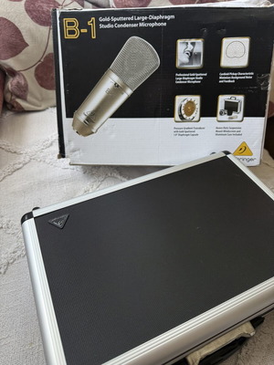 Behringer B-1 microphone, new