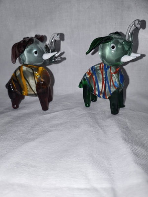 Vintage glass elephant set, like new, Murano style, 9 cm