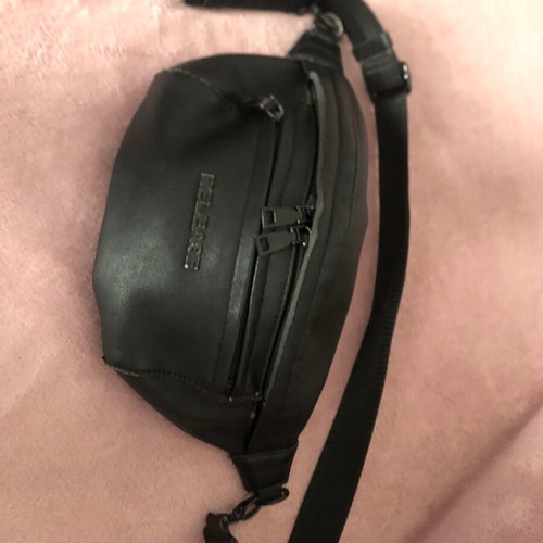 Waist bag used, black, 2 external and 1 internal pocket