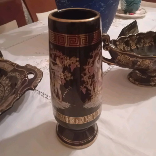 Handmade ceramics with 24 carat gold, set of 4 pieces