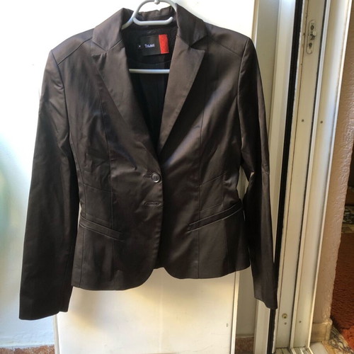 Toi-moi satin jacket and skirt set like new, size M, black