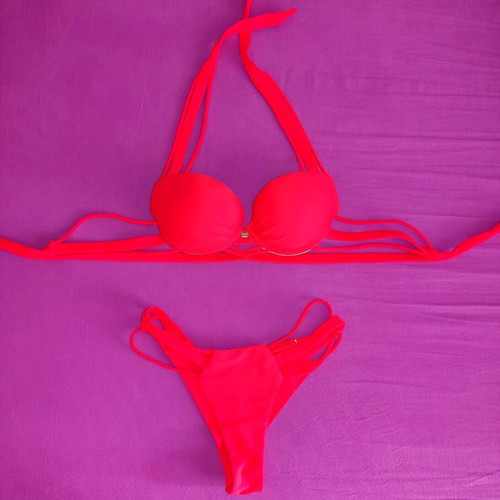 Med bikini coral like new, size Small, cup 70B