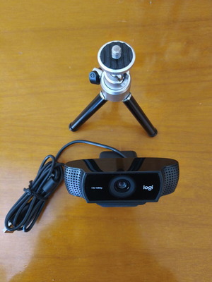 Logitech C922 Pro HD Stream webcam like new