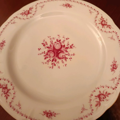 Scherzer Bavaria porcelain dinnerware set new with pink roses