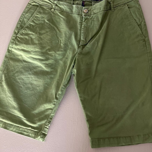 Zara shorts used, khaki, waist size 32