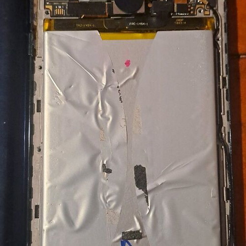 Smartphones used for parts, pack of 2