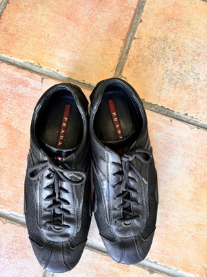 Prada Linea Rossa Monte Carlo shoes like new, size 42, black