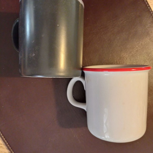 Cup mug used, set of two pieces
